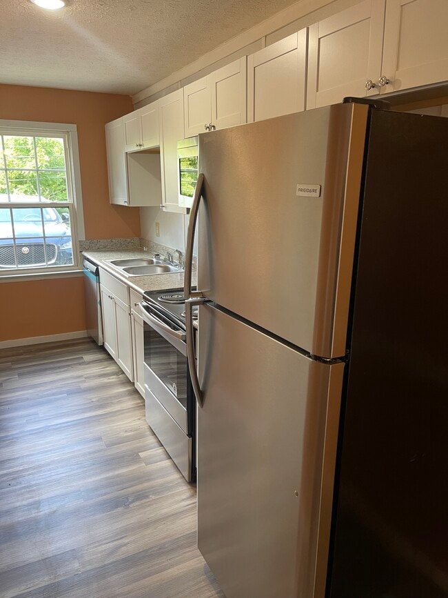 Photo - 35 E 18th St Unit C