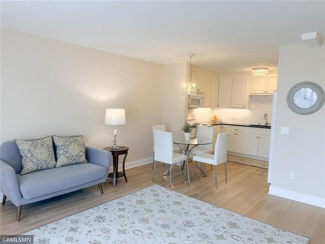 2601 Kenzie Terrace