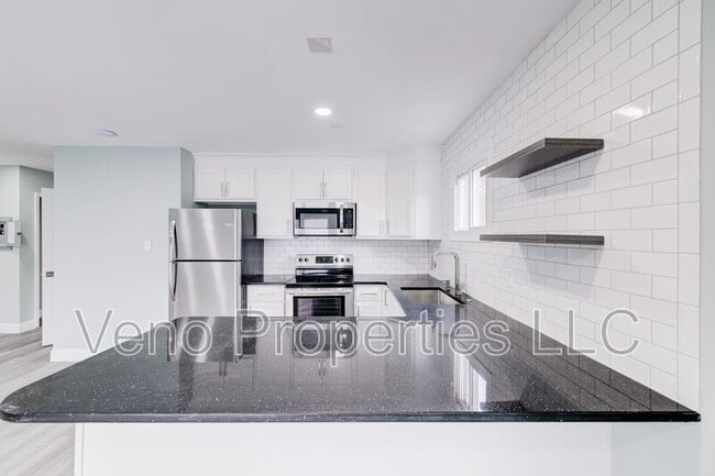 Photo - 13 Bancker Ave