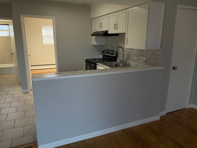 Additional Angle - 1633 E 74th St