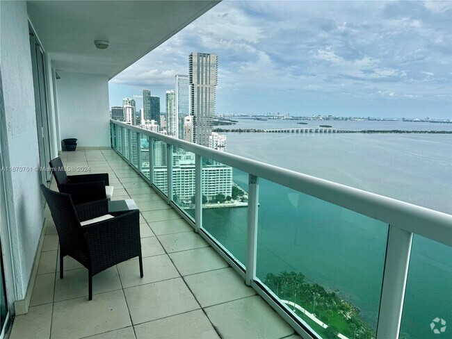 Building Photo - 1800 N Bayshore Dr Unit 3807 Rental