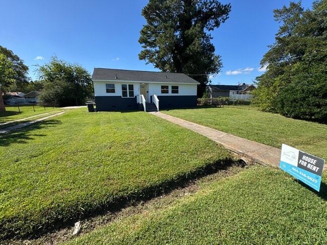 Building Photo - 1825 Gildner Rd