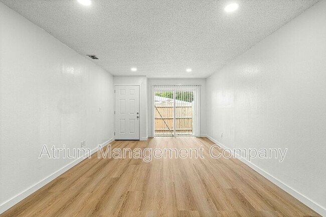 Photo - 2955 SE 53rd Ct