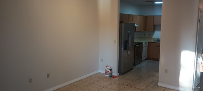 Photo - 2 bedroom condo in Holly Hill with covered parking