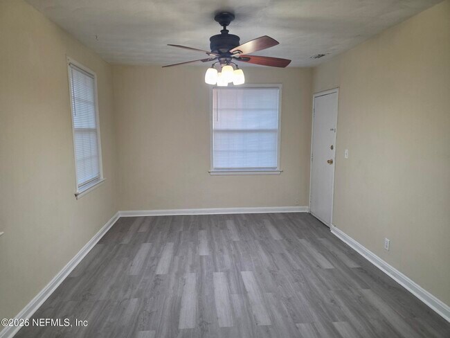 Photo - 3235 Post St