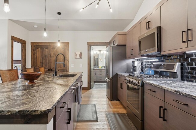 Photo - Delightful Monterra 2 Bed 2 Bath Condo with Views of Glacier Park