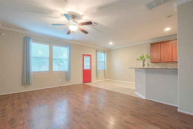 Photo - 24630 Folkstone Cir