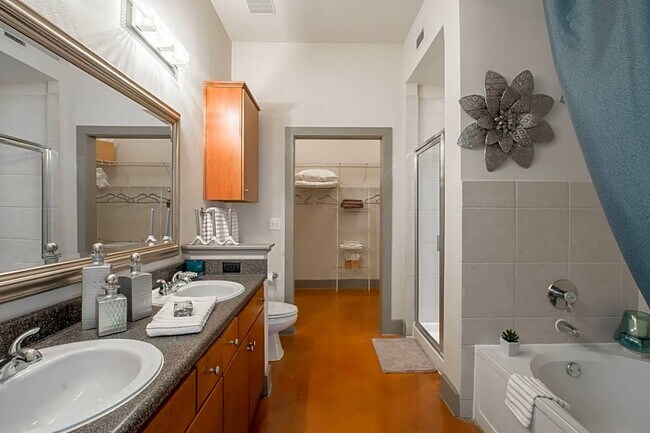 Photo - 3105 San Jacinto St Unit 1051.1