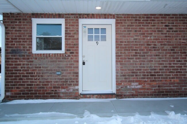 Photo - Beautifully remodeled and completed effici... Unit 14311 Rt. 9W  -  9
