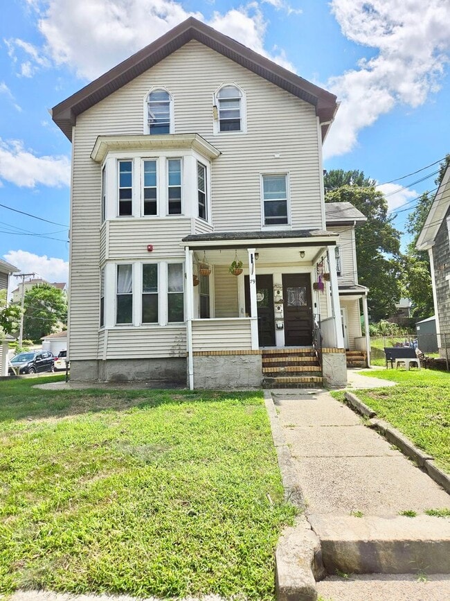 Photo - 79 Hamlet Ave Unit 1 Front