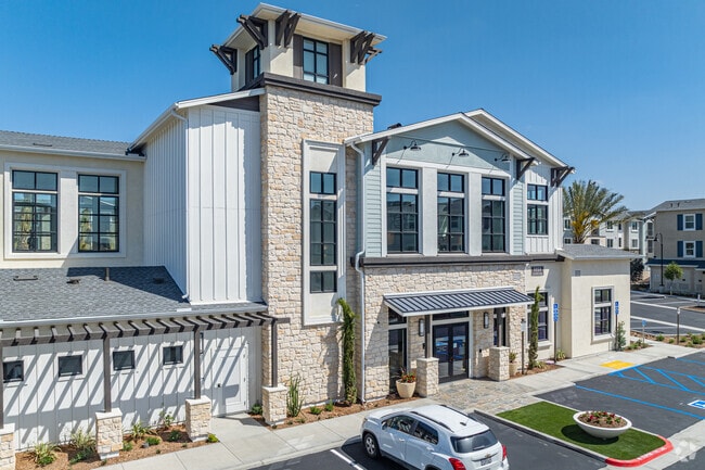 Leasing Center - Artisan at the Village of Escaya