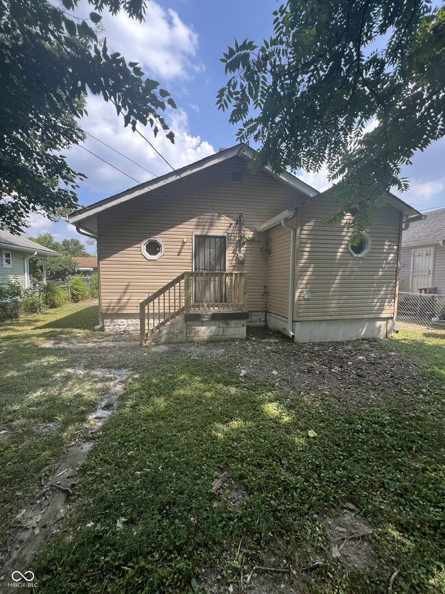 Photo - 2522 Adams St