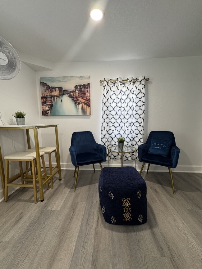 Photo - 104 E Euclid Ave