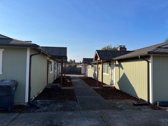 Photo - 400 Lola St Unidad 400