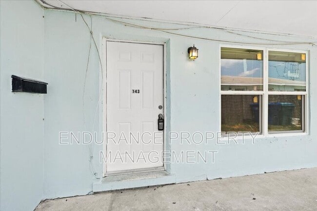 143 W 28th St