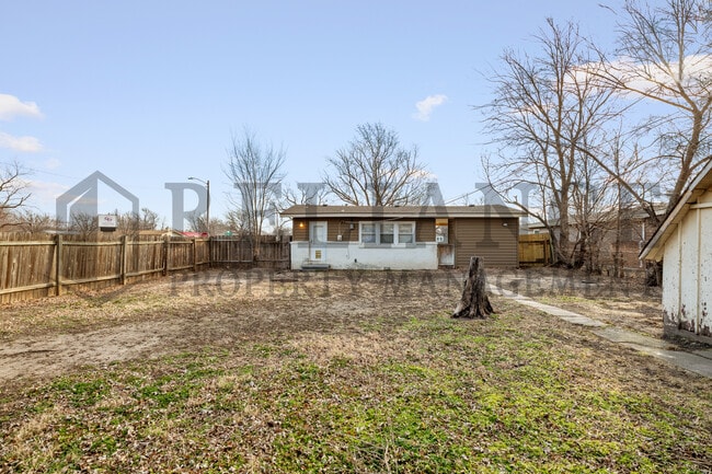 Photo - 2803 S Glenn Ave