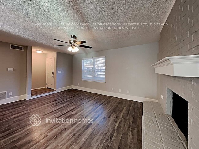 Photo - 4820 Butterfield Rd