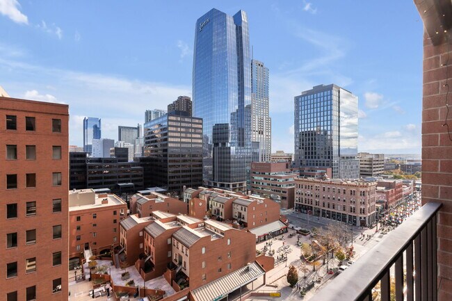 Photo - 1551 Larimer St