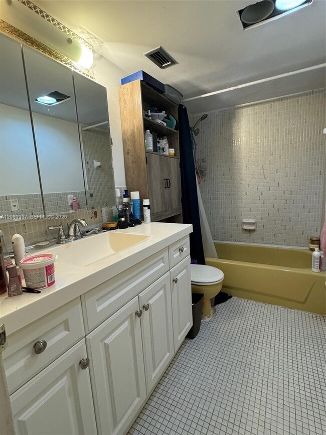 Photo - 2200 E Hallandale Beach Blvd Unit 112