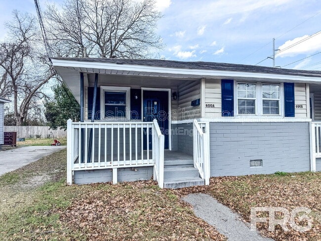 Photo - 600 Howell St Unit A