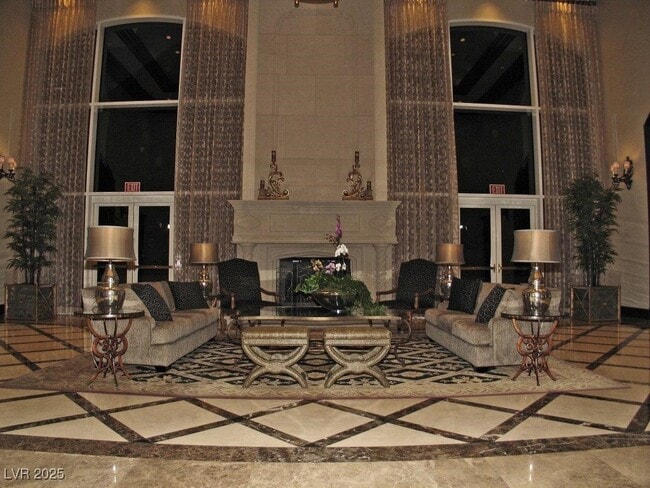 Photo - 2747 Paradise Rd Unit 502