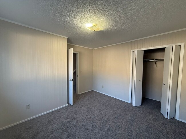 Photo - 2 bedroom, 2 bath Condo Available