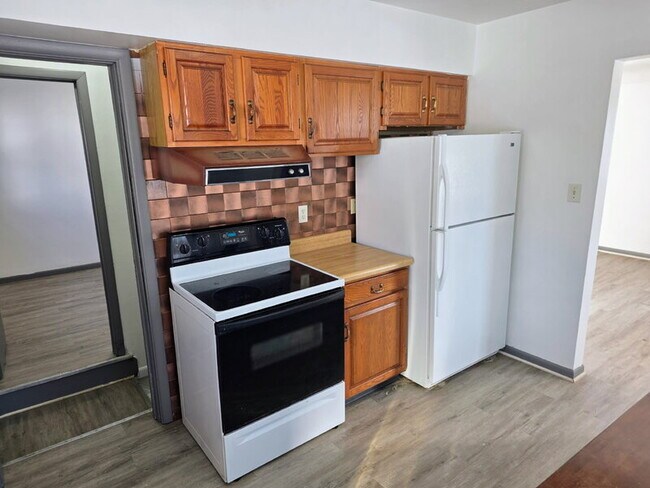 Photo - 6813 Urbandale Ave