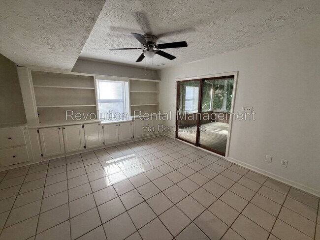 Photo - 115 Hickory Ave