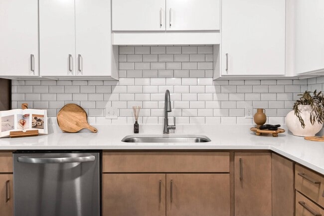 Photo - The Aurilla Apartments