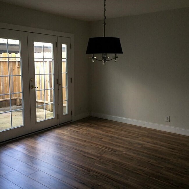 Photo - 11002 Hammerly Blvd Unit 105