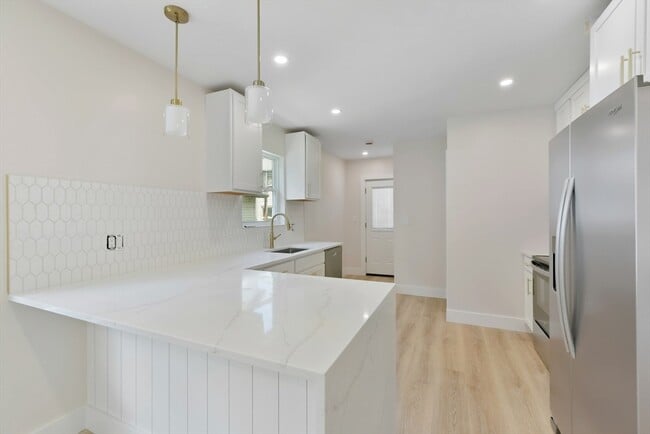 Photo - 66 Cushman Rd