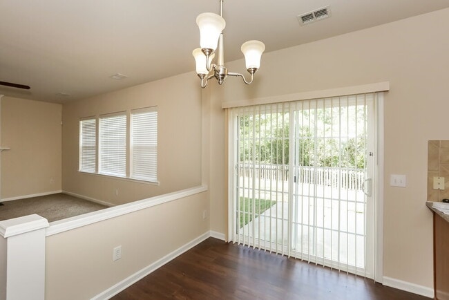 Photo - 10910 Claude Freeman Dr