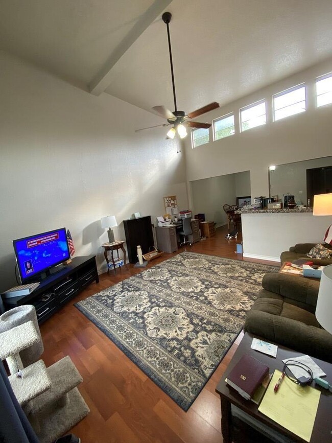 516 Peterson Dr