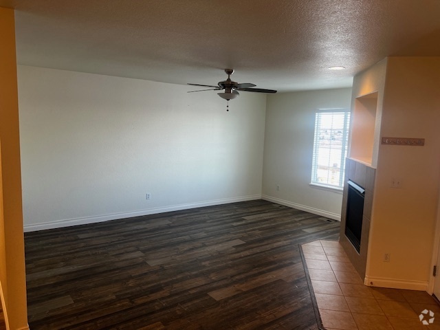 Building Photo - 2445 Cutters Cir Rental