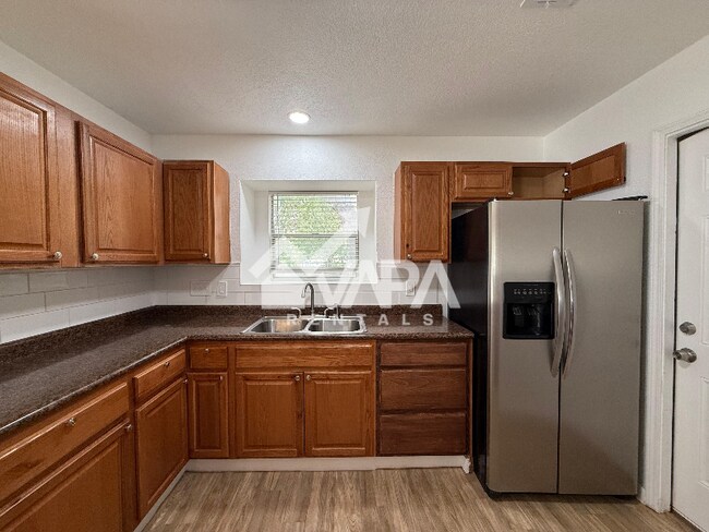 Photo - 5114 Woodlake Pkwy