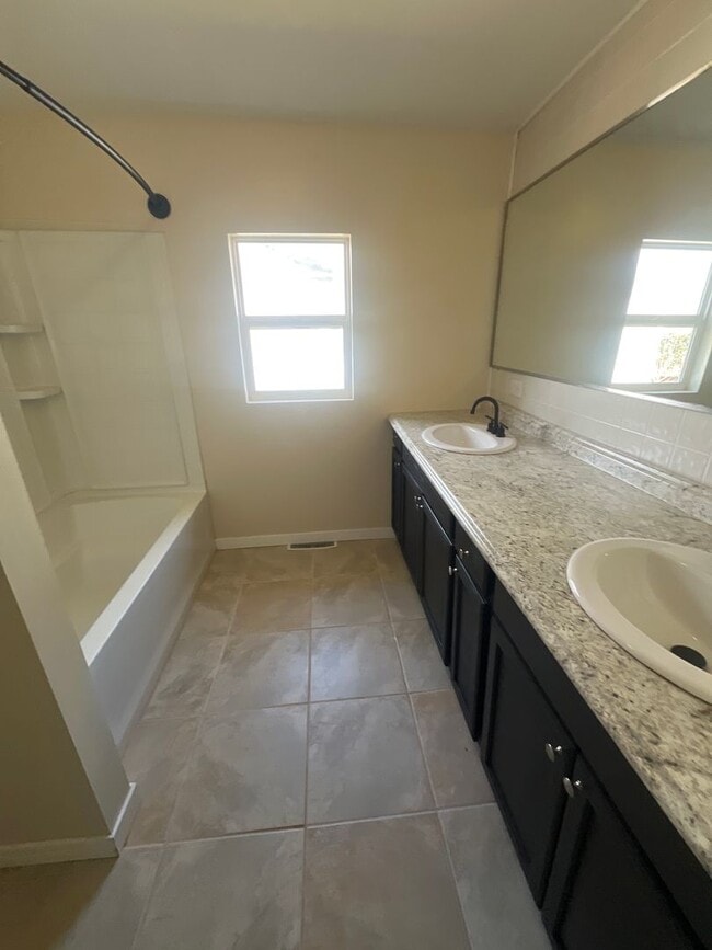 Photo - 2 Bedroom, 1 Bath home with 1 car garage