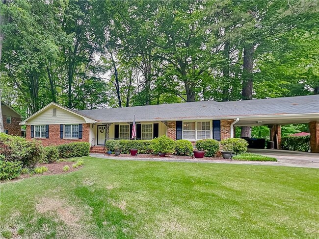 Photo - 1852 Gainsborough Dr House