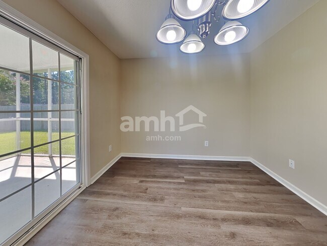 Photo - 314 Brickhope Ln