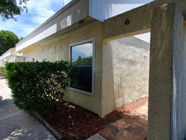 Photo - 3606 Windjammer Ln