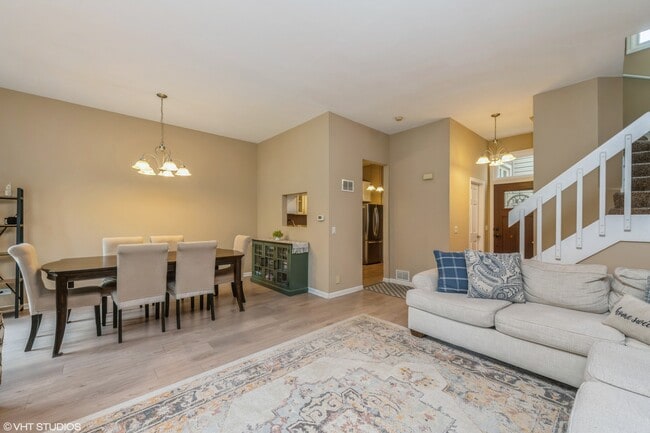 Photo - 1020 Arbor Ct