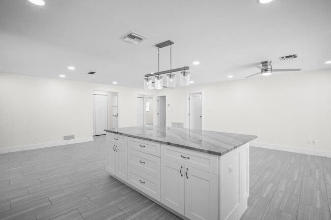 538 Fairway Terrace