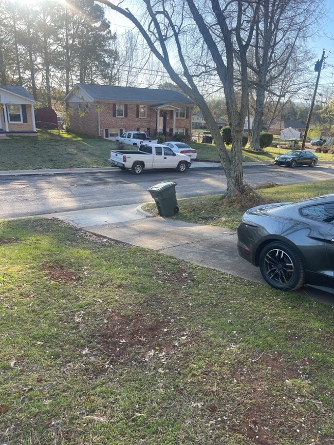 Photo - 6105 Trent Dr NW