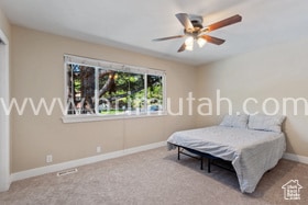 2572 E Canterbury Ln