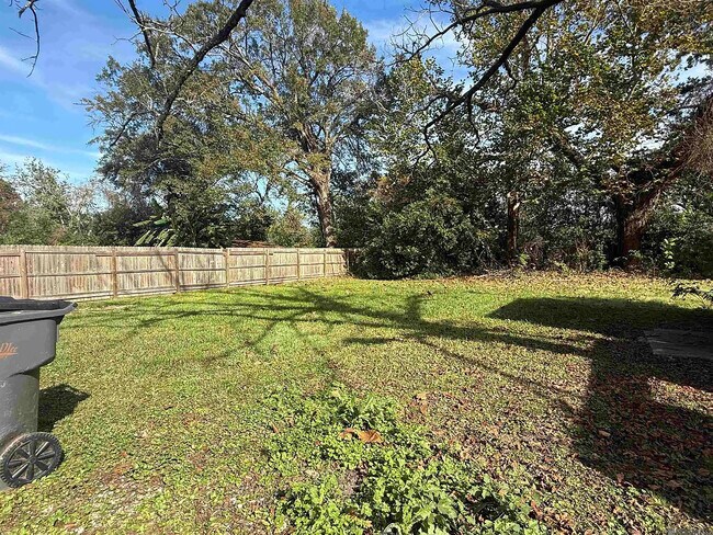 Photo - 108 St Jude St