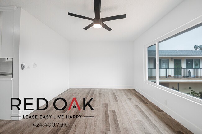 Photo - 14807 Normandie Ave Unidad 04