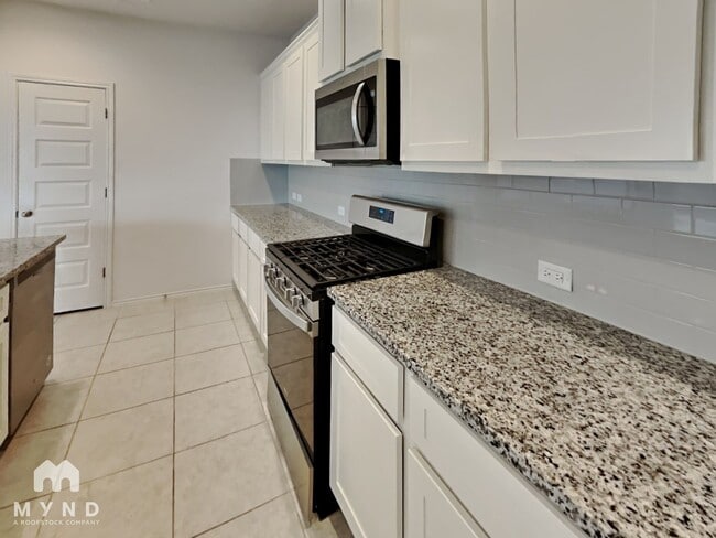 Photo - 345 Horsemint Way