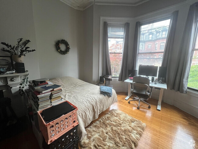 Building Photo - 112 Marlborough St Rental