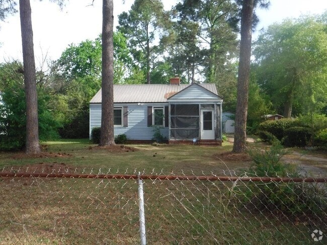Building Photo - 2033 Shirley Ave Rental