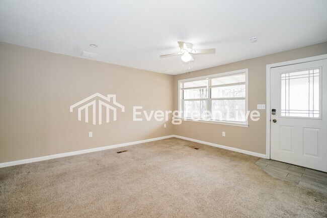 Photo - 2638 S 5th St