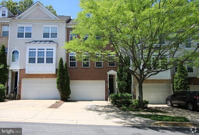 Building Photo - 622 Tailgate Terrace Rental